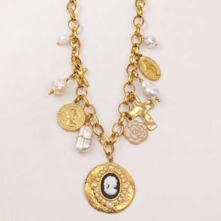 Cameo Charm Necklace - Ατσάλινο Κολιέ με Κρεμαστά